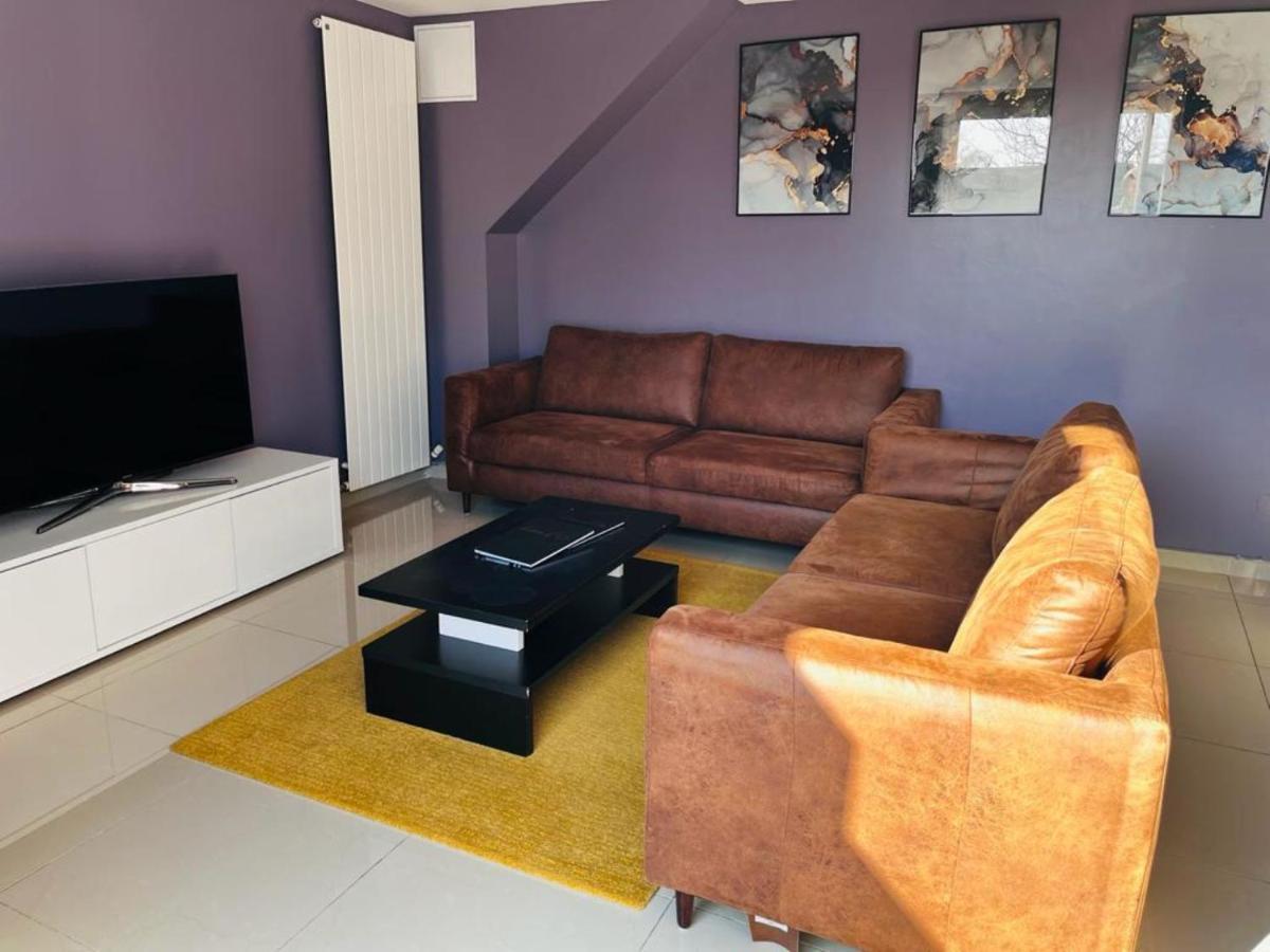 100M2 2 Chambres 8 Personnes - Grand Parking Et Terrasse Privee - Proche Cdg-Parc Expositions-Paris-Asterix-Disney Villepinte  Exterior foto